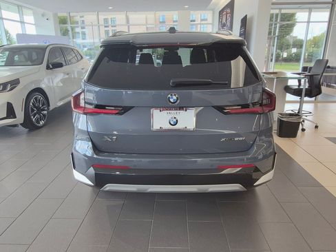 New 2026 BMW X1 xDrive28i w/ Technology Package AWD/4WD image 3