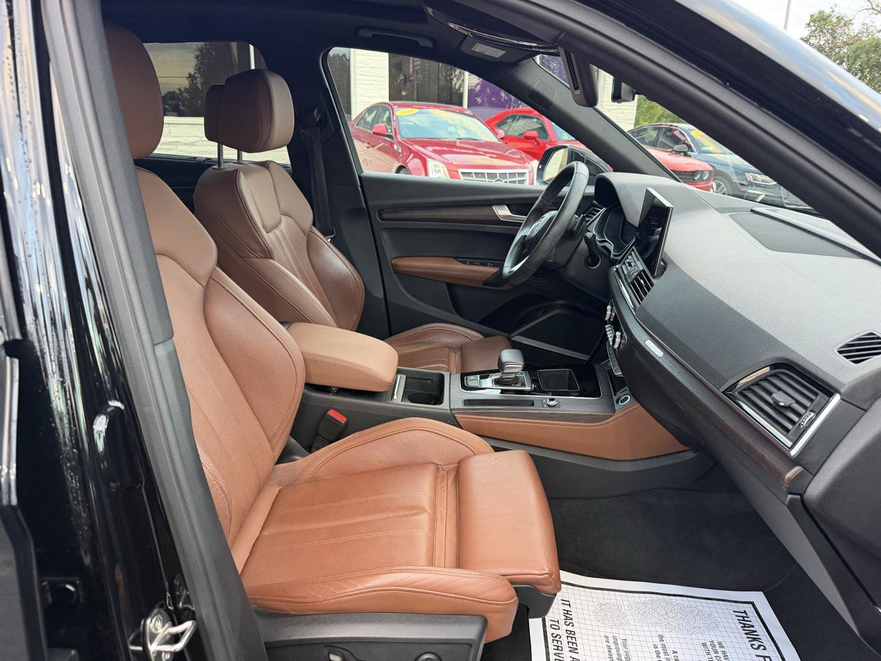 Used 2021 Audi Q5 Prestige w/ Prestige Package AWD/4WD image 17