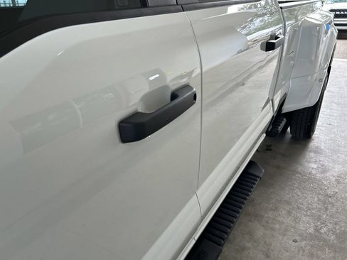 Used 2024 Ford F350 XL w/ 360-Degree Camera Package AWD/4WD image 17