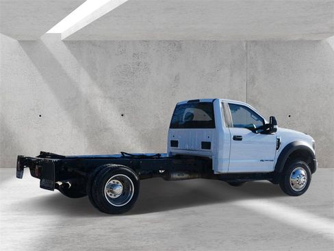 Used 2019 Ford F450 XL w/ XL Value Package image 3