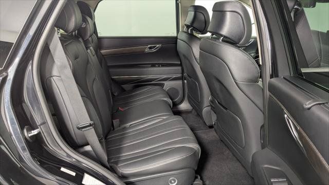 Used 2024 Genesis GV80 2.5T AWD/4WD image 18
