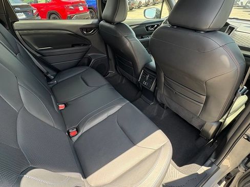 Certified 2025 Subaru Forester Limited AWD/4WD image 19