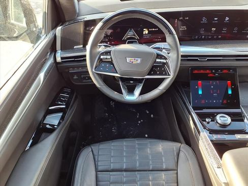 Used 2025 Cadillac Escalade V image 14