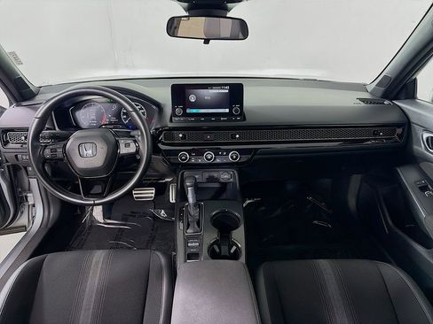 Used 2025 Honda Civic Sport image 13