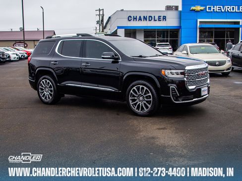 Used 2022 GMC Acadia Denali w/ GMC Pro Grade Package image 1