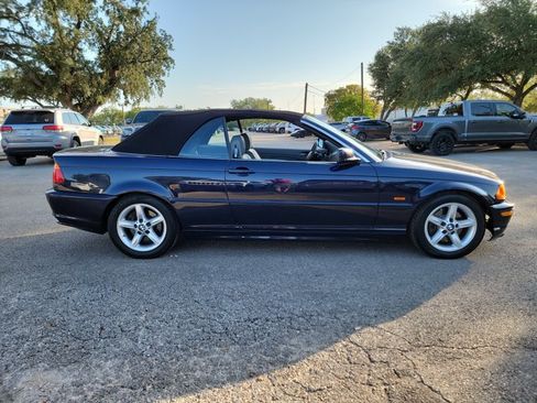 Used 2002 BMW 325Ci Convertible RWD image 4