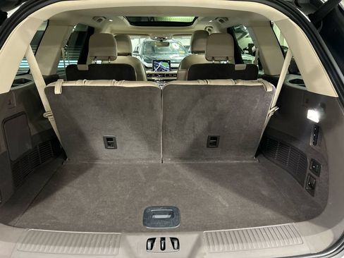 Used 2024 Lincoln Aviator AWD w/ Premium Package image 28
