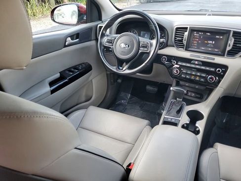 Used 2019 Kia Sportage EX FWD image 22