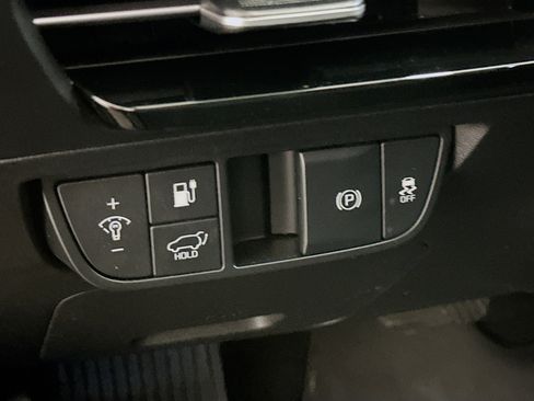 Used 2024 Kia EV6 Wind AWD/4WD image 17