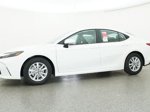 New 2026 Toyota Camry LE image 65