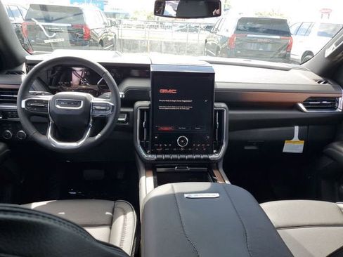 New 2026 GMC Yukon XL Denali w/ Sun & Power Step Package AWD/4WD image 12