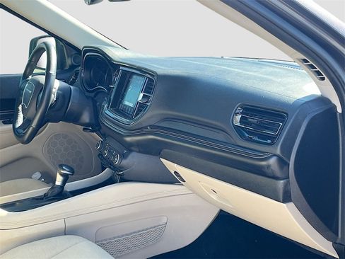 Used 2021 Dodge Durango SXT image 29