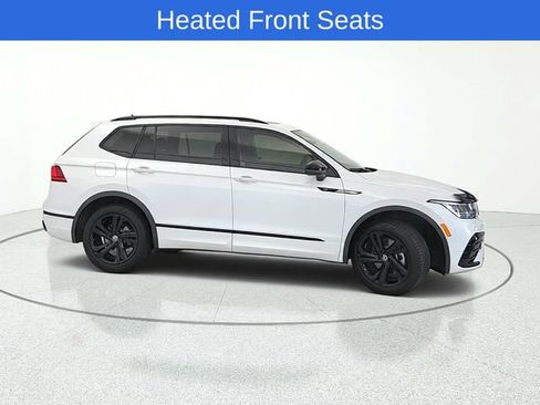 Used 2024 Volkswagen Tiguan SE R-Line AWD/4WD image 7
