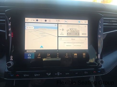 Used 2023 Jeep Wagoneer Series III w/ Convenience Group I image 15