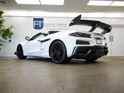 Used 2026 Chevrolet Corvette ZR1 w/ ZR1 Carbon Fiber Aero Package RWD image 42