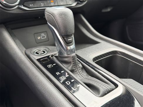 Used 2022 Nissan Sentra S image 30