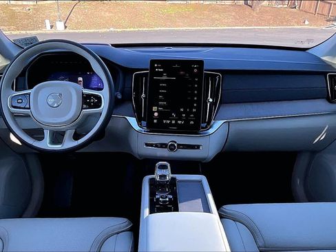 New 2026 Volvo XC90 T8 Ultra w/ Protection Package Premier image 7