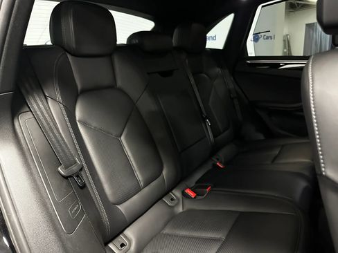 Used 2017 Porsche Macan S image 21