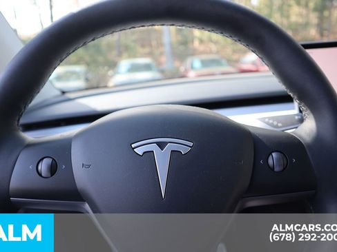 Used 2024 Tesla Model Y Performance image 30