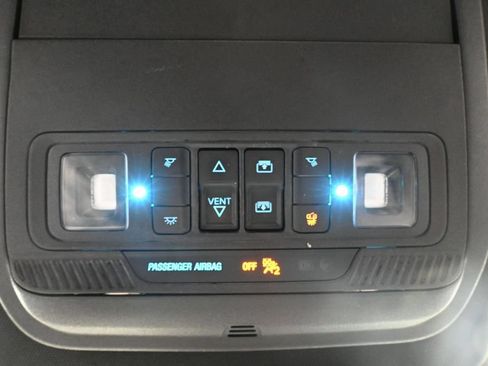 Used 2020 Ford Explorer Limited AWD/4WD image 34