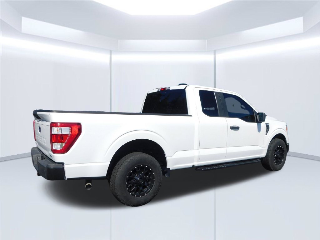 Used 2022 Ford F150 XL w/ Equipment Group 101A High RWD image 3