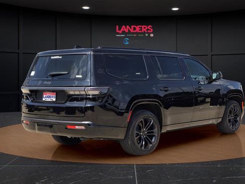 New 2026 Jeep Grand Wagoneer Summit AWD/4WD image 3