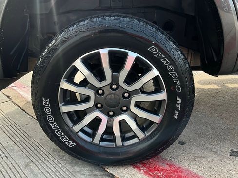 Used 2019 Ford Ranger Lariat w/ Equipment Group 501A Mid image 9