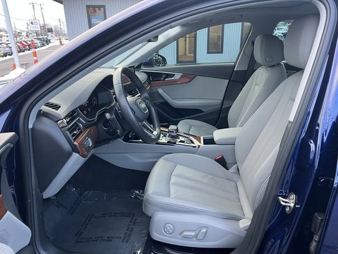 Used 2022 Audi A4 2.0T Premium Plus w/ Premium Plus Package image 9