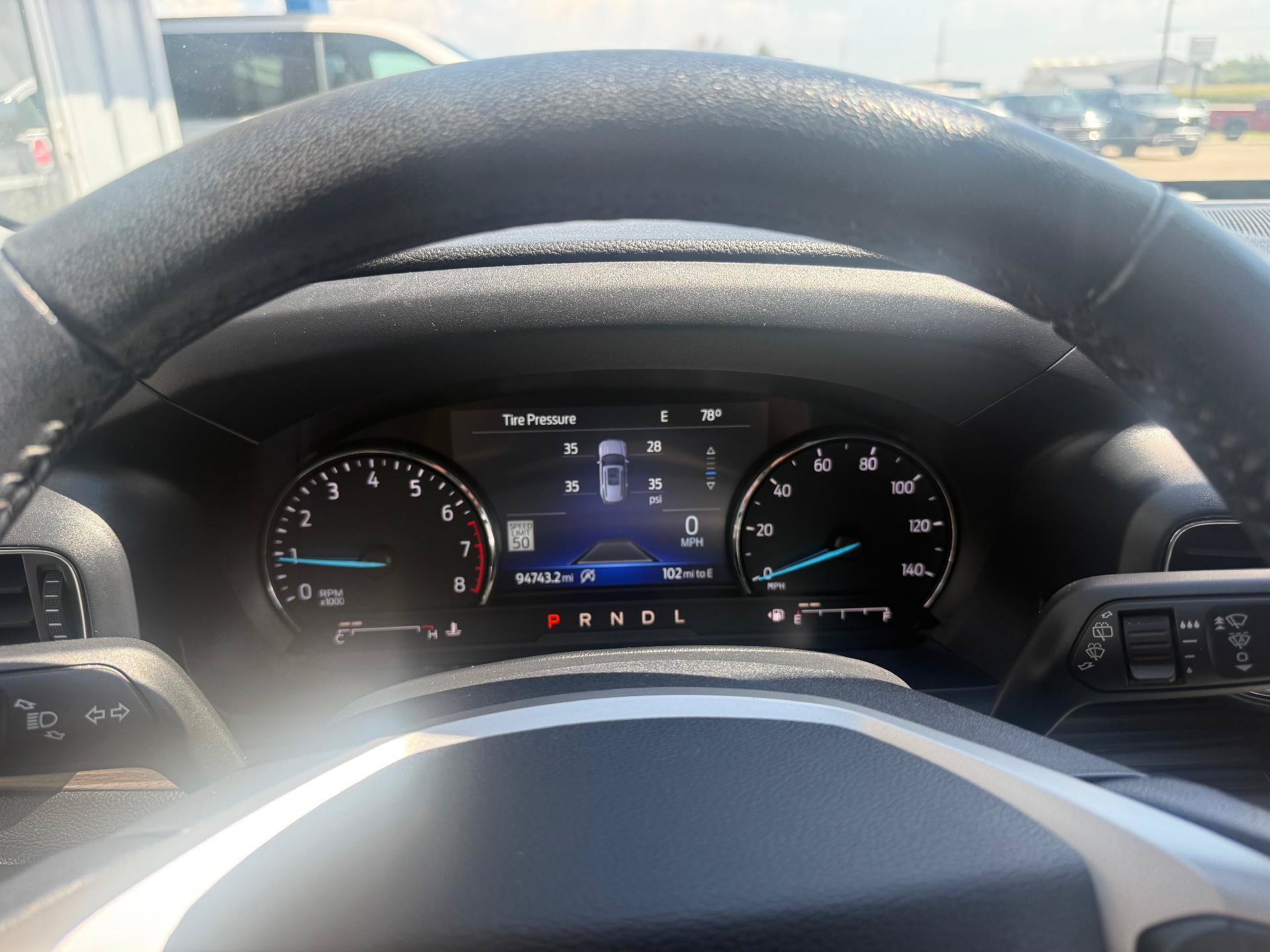 Used 2021 Ford Explorer Limited w/ Equipment Group 301A AWD/4WD image 14