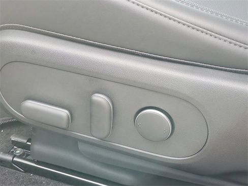 New 2026 Hyundai Ioniq 5 SEL image 16