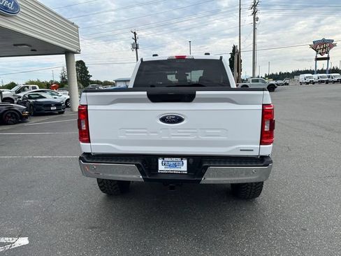 Used 2023 Ford F150 XLT w/ Trailer Tow Package AWD/4WD image 3