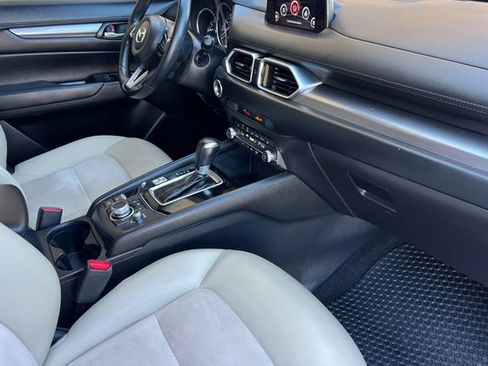Used 2019 MAZDA CX-5 Touring image 18