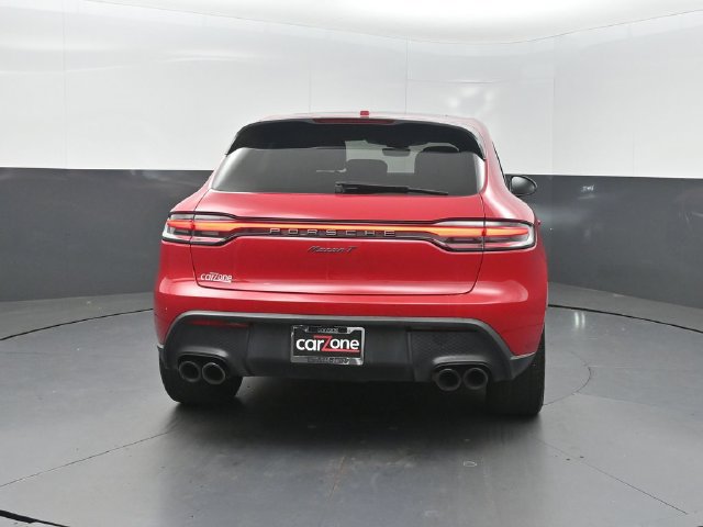 Used 2023 Porsche Macan Turbo AWD/4WD image 5