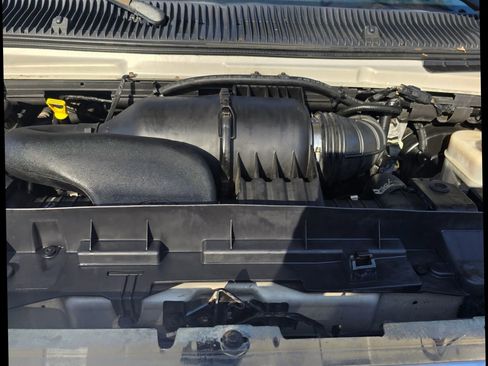 Used 2009 Ford E-350 and Econoline 350 XL image 21