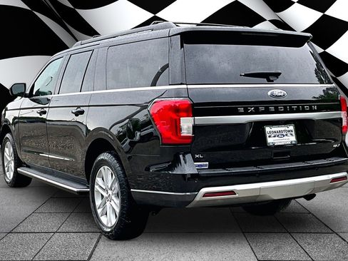 Certified 2022 Ford Expedition Max XLT AWD/4WD image 12