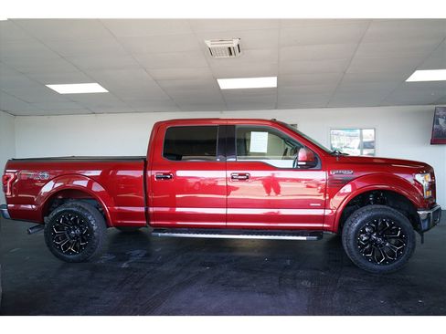 Used 2017 Ford F150 Lariat w/ Equipment Group 502A Luxury image 8