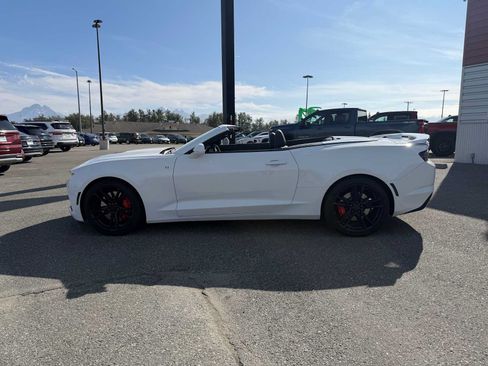 Certified 2023 Chevrolet Camaro SS RWD image 9