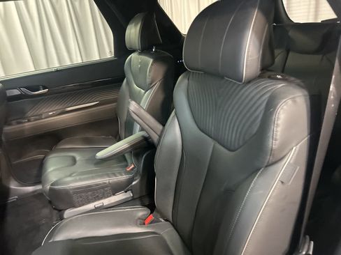Used 2025 Hyundai Palisade Calligraphy image 20