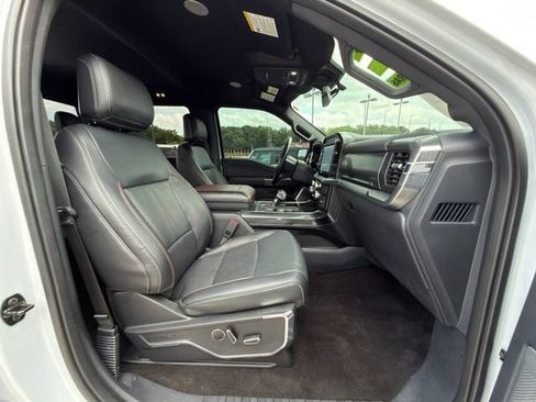 Used 2022 Ford F150 Lariat w/ Equipment Group 502A High AWD/4WD image 10