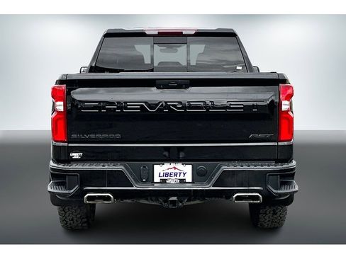 Used 2021 Chevrolet Silverado 1500 RST image 5