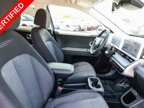 Certified 2024 Hyundai Ioniq 5 SEL RWD image 18
