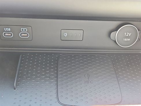 Certified 2025 Genesis GV80 2.5T Select image 28