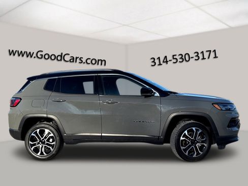 Used 2022 Jeep Compass Limited image 3