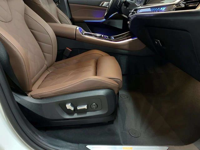 Used 2026 BMW X5 xDrive40i AWD/4WD image 78