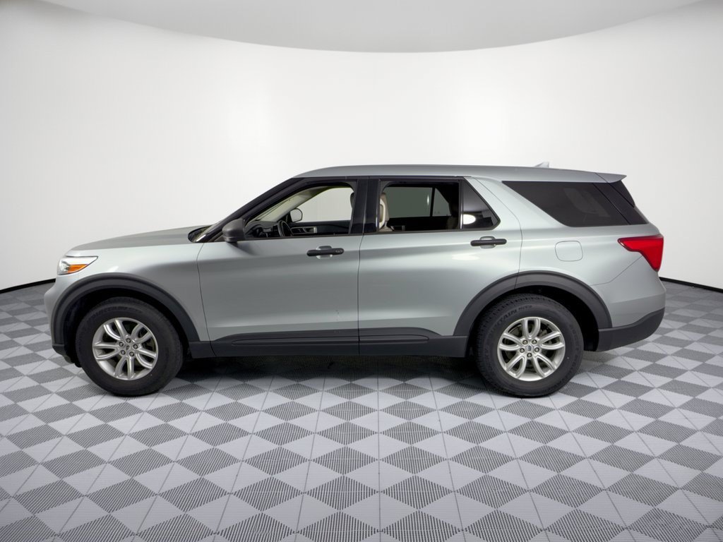Used 2020 Ford Explorer 4WD image 2
