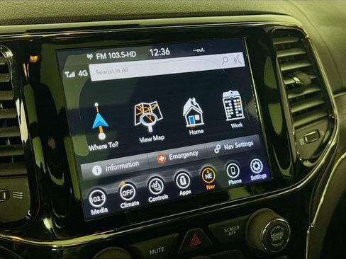 Used 2020 Jeep Grand Cherokee High Altitude image 17