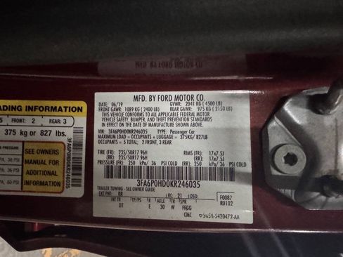 Used 2019 Ford Fusion SE FWD image 31