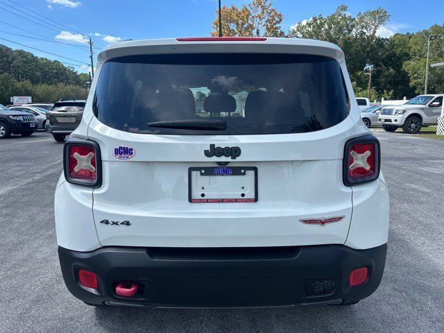 Used 2015 Jeep Renegade Trailhawk AWD/4WD image 6