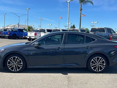 Used 2025 Toyota Camry XLE w/ Premium Plus Package FWD image 7