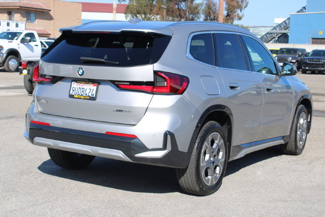 Used 2025 BMW X1 xDrive28i w/ Convenience Package AWD/4WD image 5